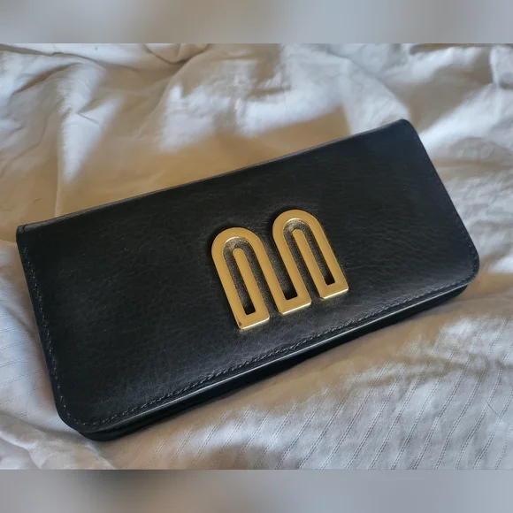 Miu Miu | Accessories | Miu Miu Black Italian Leather Wallet Miu Miu | Accessories | Miu Miu Black Italian Leather Wallet
